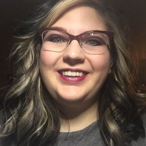 Meet your Posher, Liz